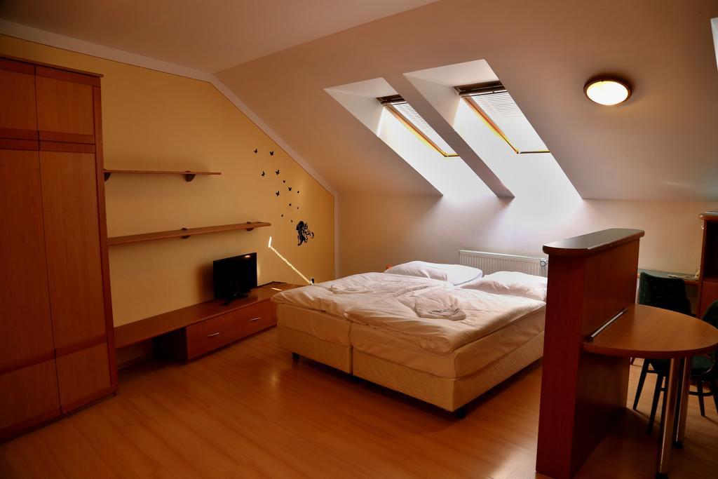 Apartments Kroměříž חדר תמונה