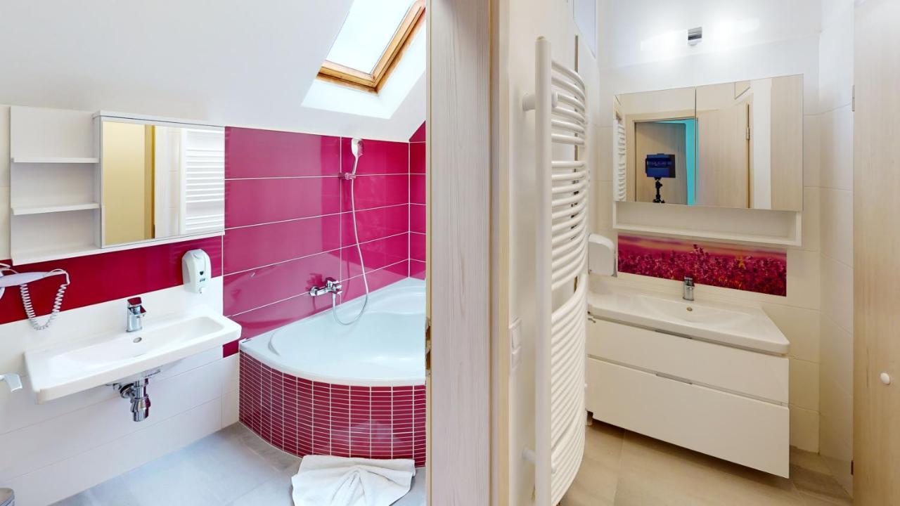 Apartments Kroměříž מראה חיצוני תמונה