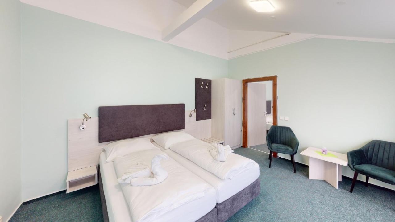 Apartments Kroměříž מראה חיצוני תמונה